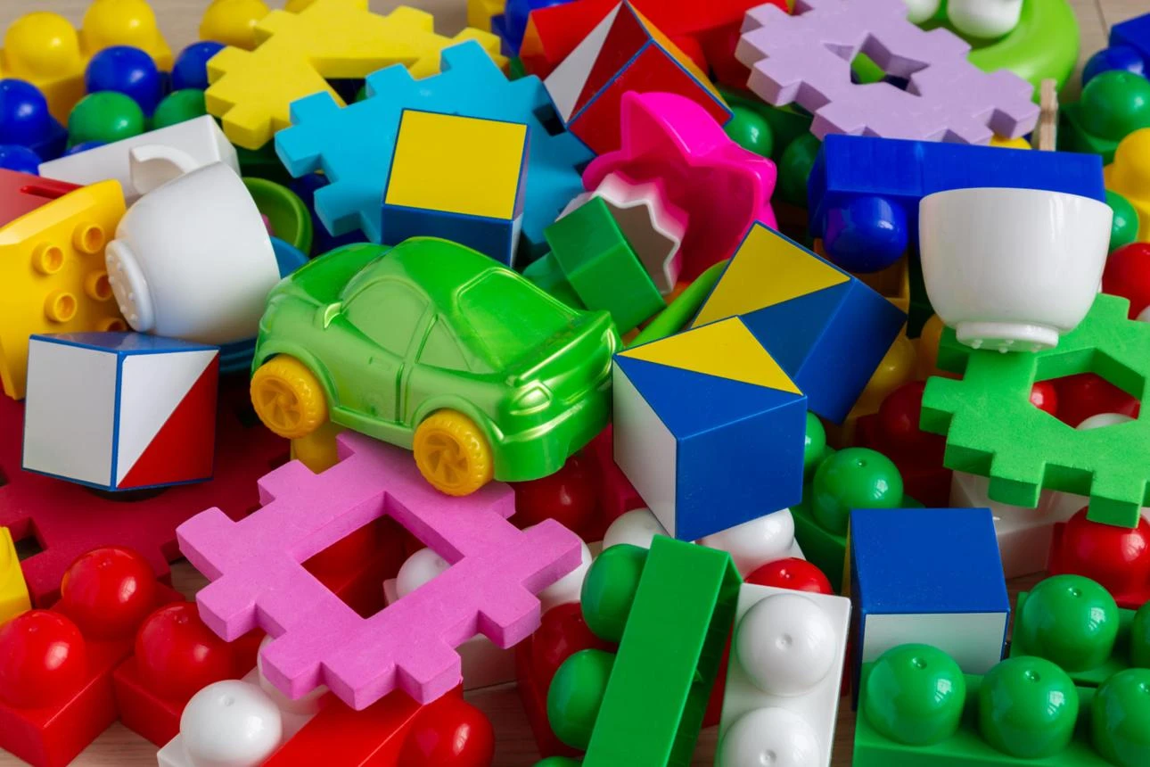 Toys & Games